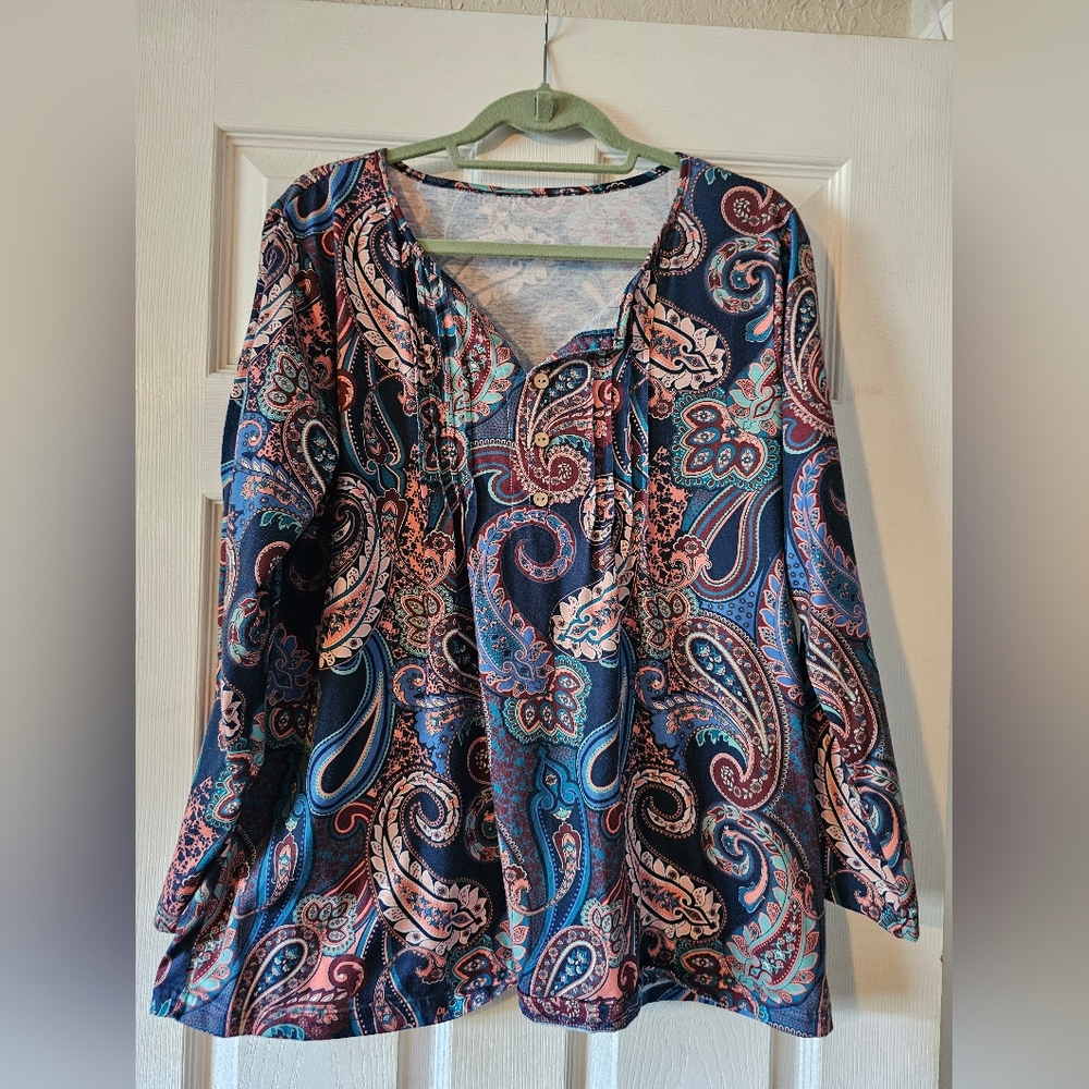 Paisley V Neck 3/4 Sleeve Relaxed Tunic